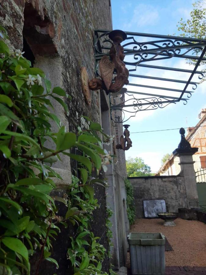 Chambre D'Hotes Madame Branges  Exterior foto